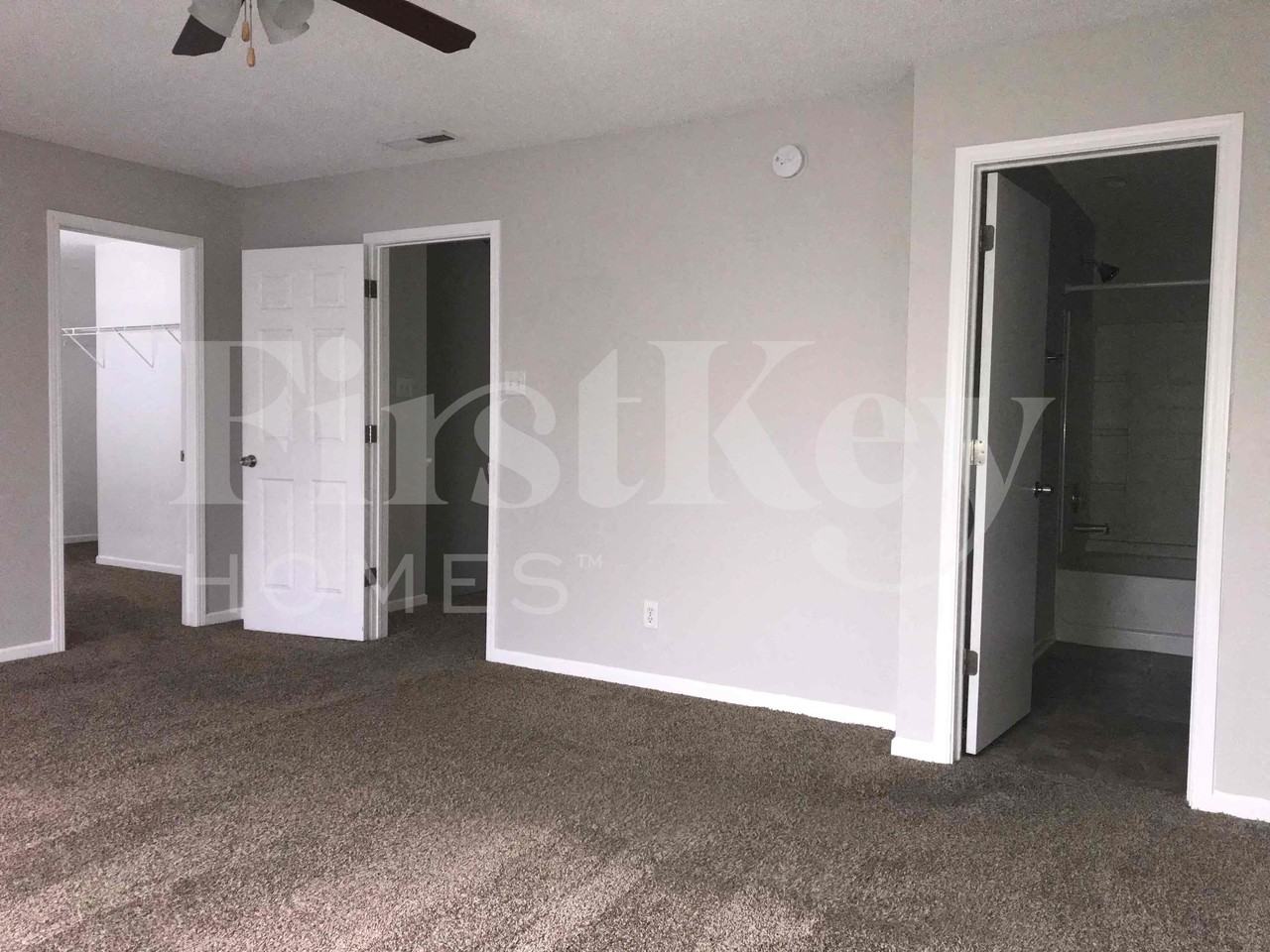 1749 Blue Grass Pkwy - Photo 7 of 11