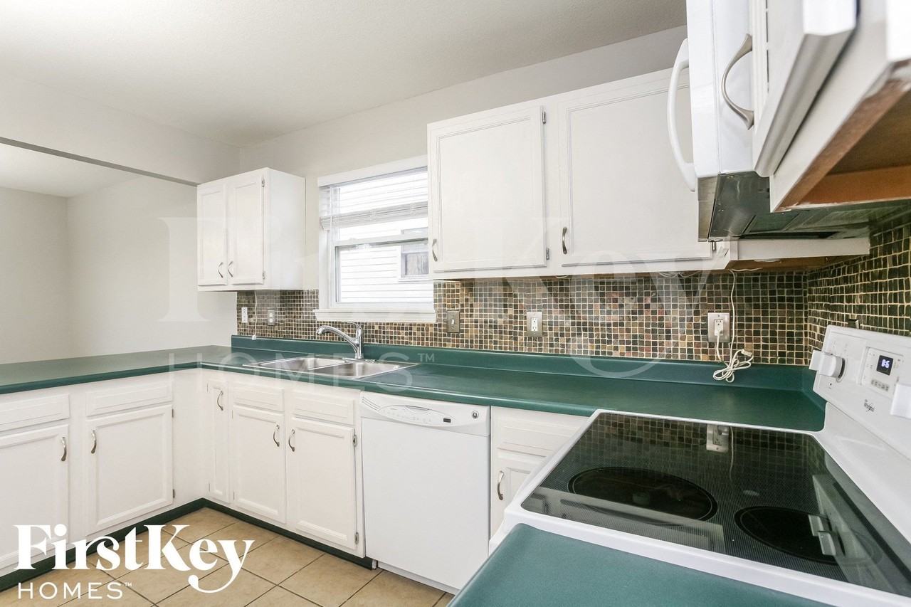 15472 Fawn Meadow Dr - Photo 5 of 15