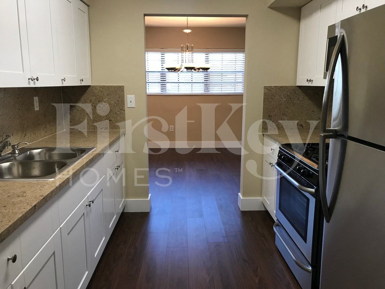 1420 Nwterrace - Photo 7 of 27