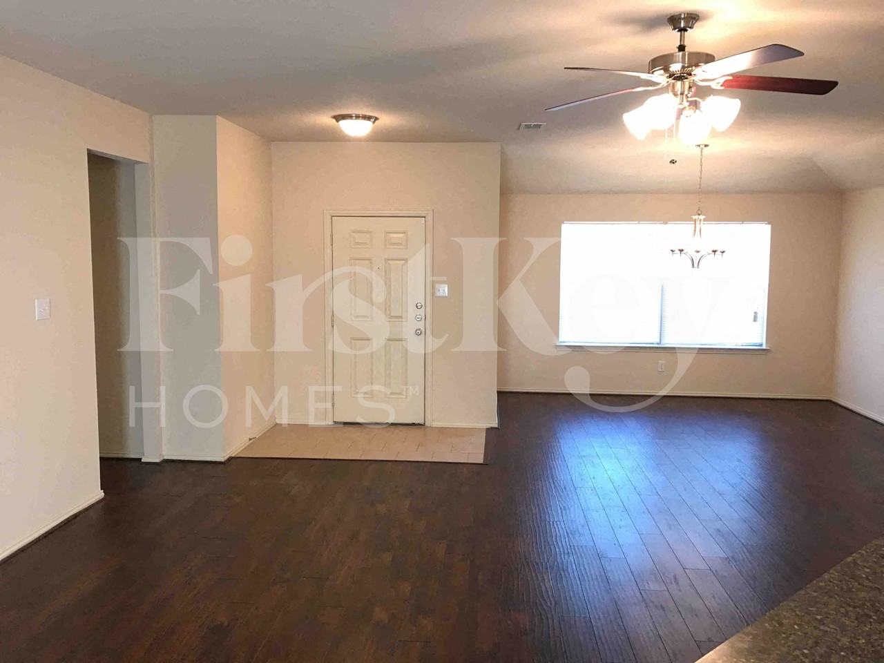 1218 Jewell Ln - Photo 6 of 50