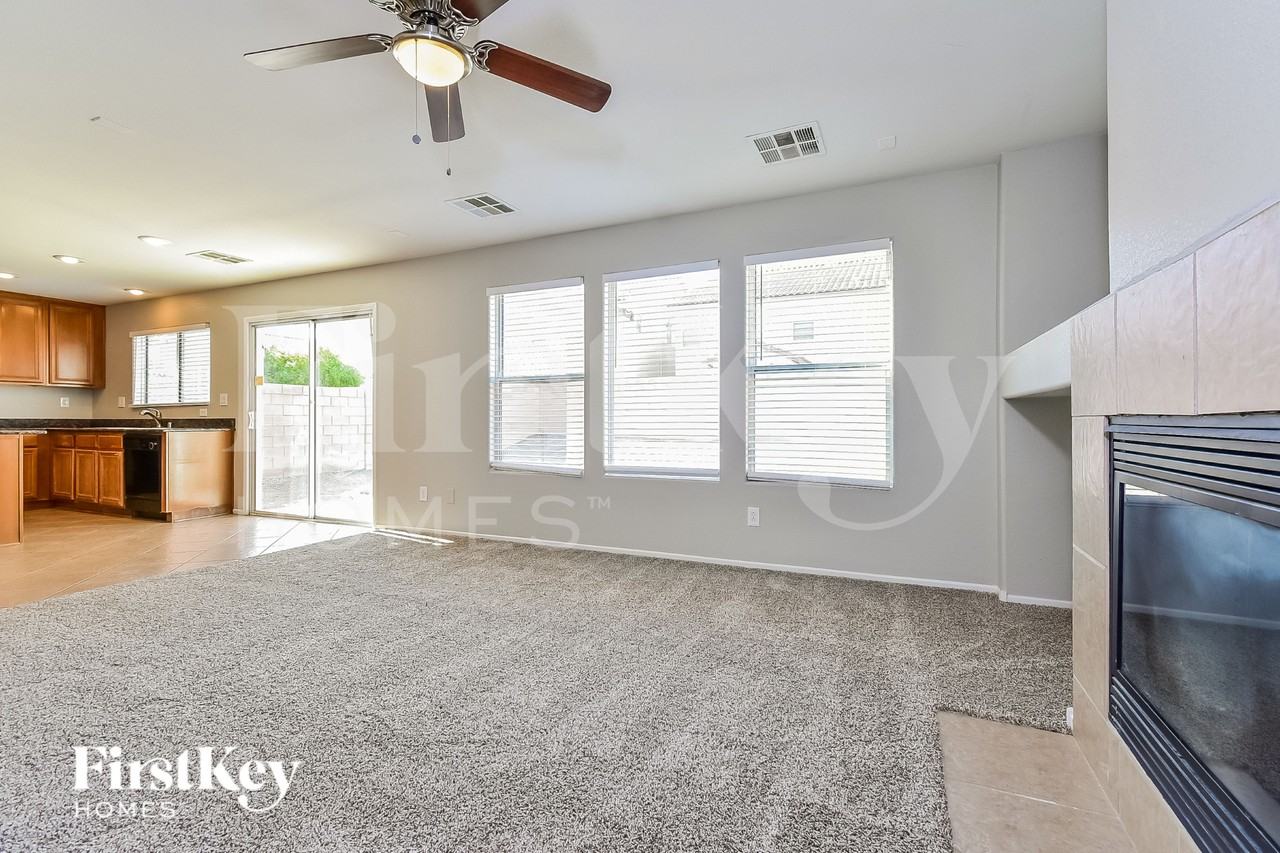 11617 Whipkey St - Photo 5 of 17