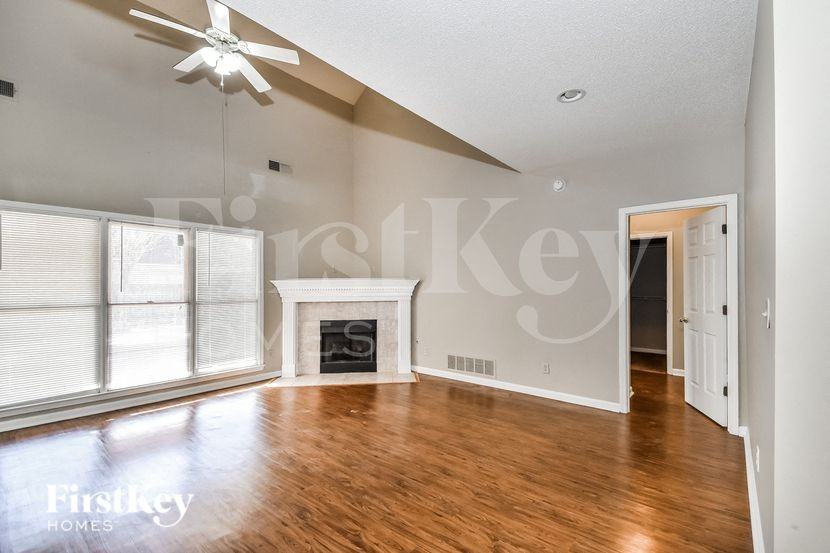 10515 Trailmont Ln - Photo 2 of 16