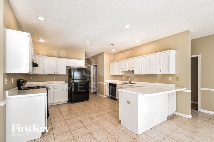 10515 Trailmont Ln - Photo 5 of 16