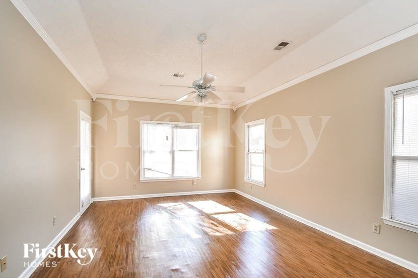 10515 Trailmont Ln - Photo 6 of 16