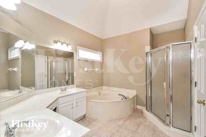 10515 Trailmont Ln - Photo 7 of 16