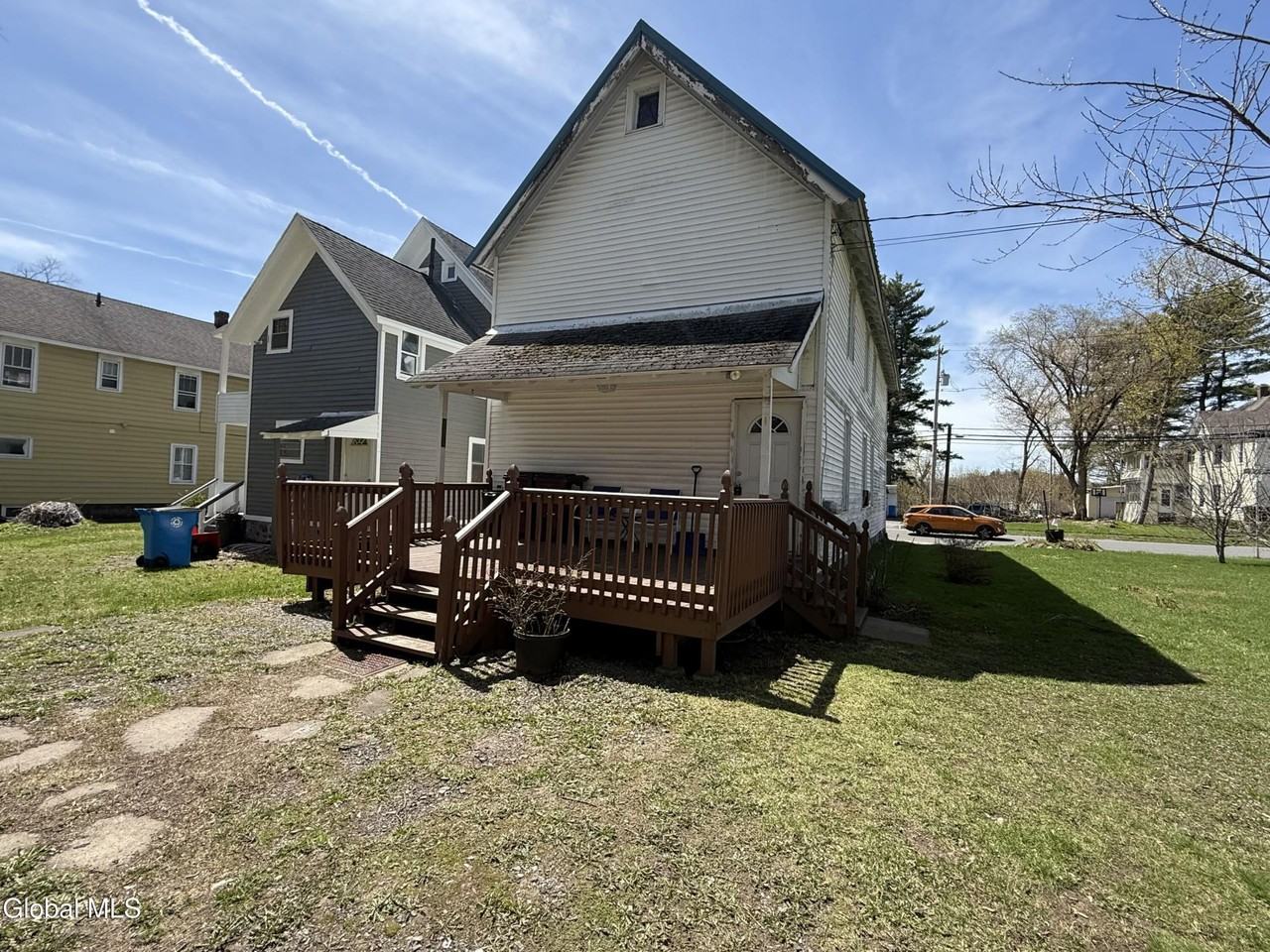 S Kingsboro Ave - Photo 3 of 15