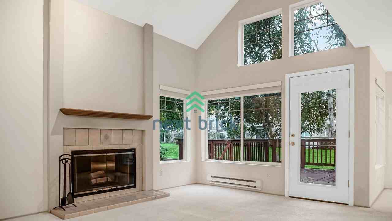 5512 S 236th Pl - Photo 3 of 26