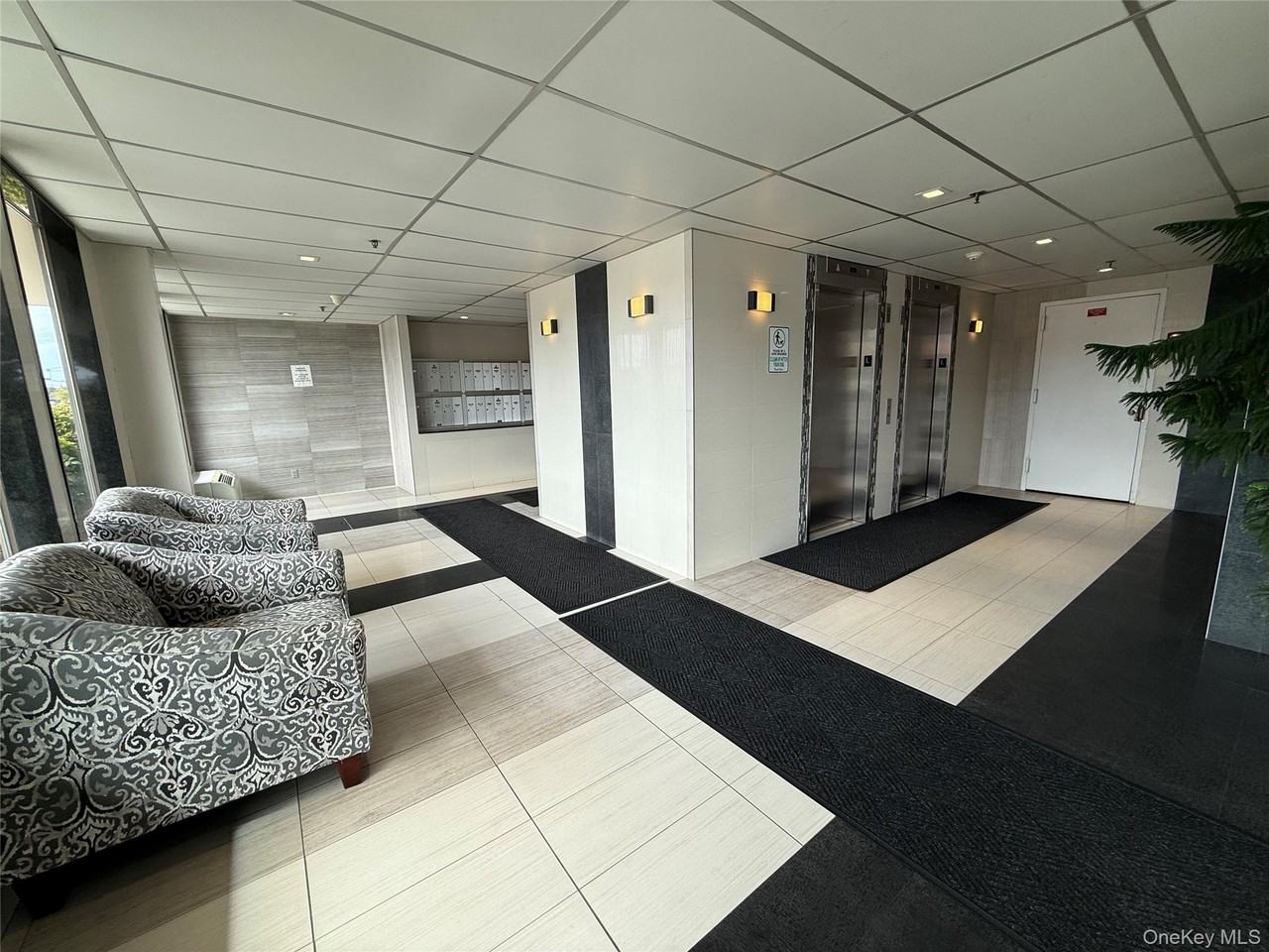 235 W Park Ave ##308 - Photo 2 of 39