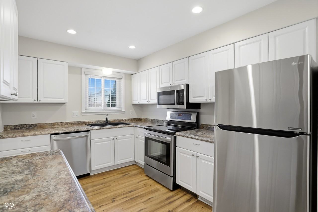 4 Druid Hill Ct - Photo 6 of 36