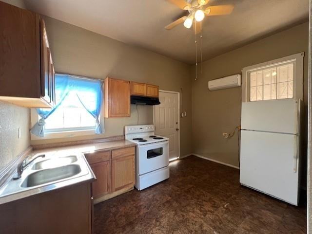 1517 Garcia St - Photo 6 of 20