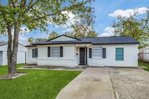 featured image of 2726 El Capitan Dr