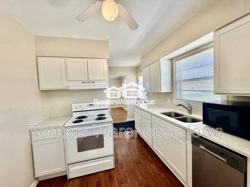 1145 65th St - Photo 7 of 19