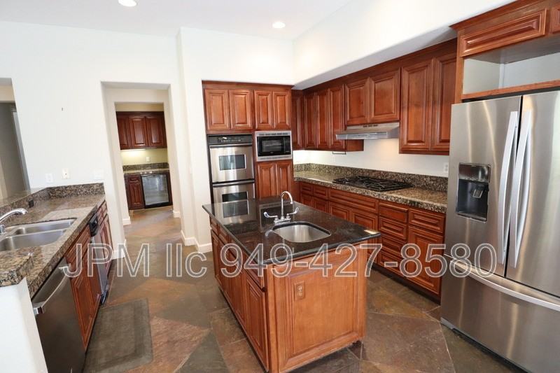 3000 Granite Pointe Dr - Photo 3 of 22