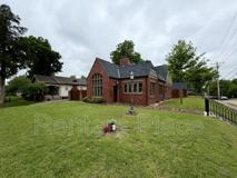 1904 S Yorktown Ave - Photo 1 of 1