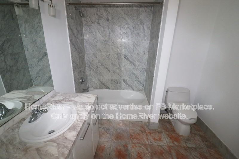 253 Ne 2nd St #313 - Photo 7 of 20