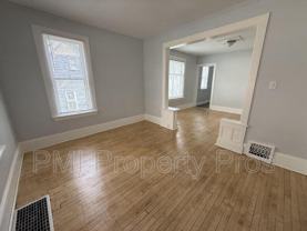 3109 W Walnut St - Photo 1 of 1