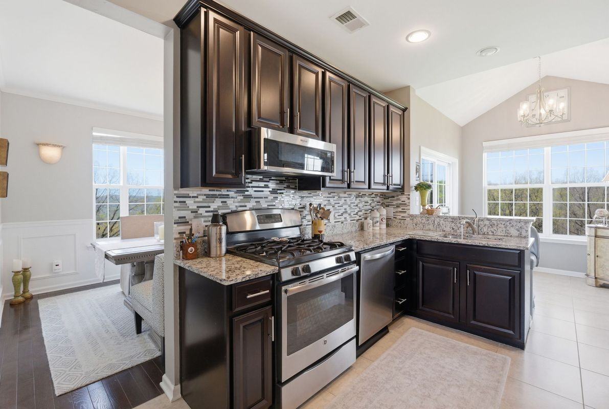 263 Winding Hill Dr - Photo 5 of 16