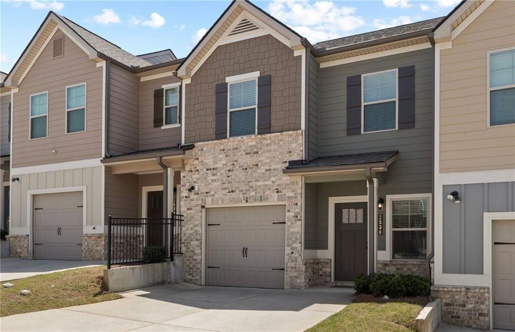 2538 Polaris Way Sw - Photo 2 of 28