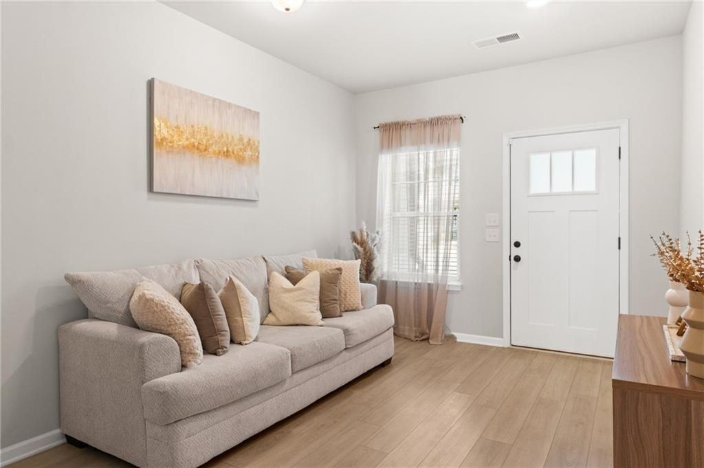 2538 Polaris Way Sw - Photo 5 of 28