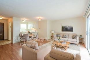 2649 Ne Wasco St - Photo 1 of 1