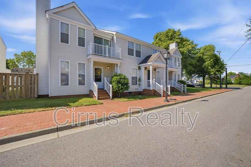 533 Columbia St - Photo 2 of 25