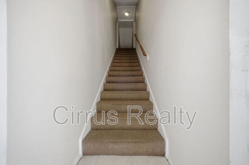 533 Columbia St - Photo 6 of 25