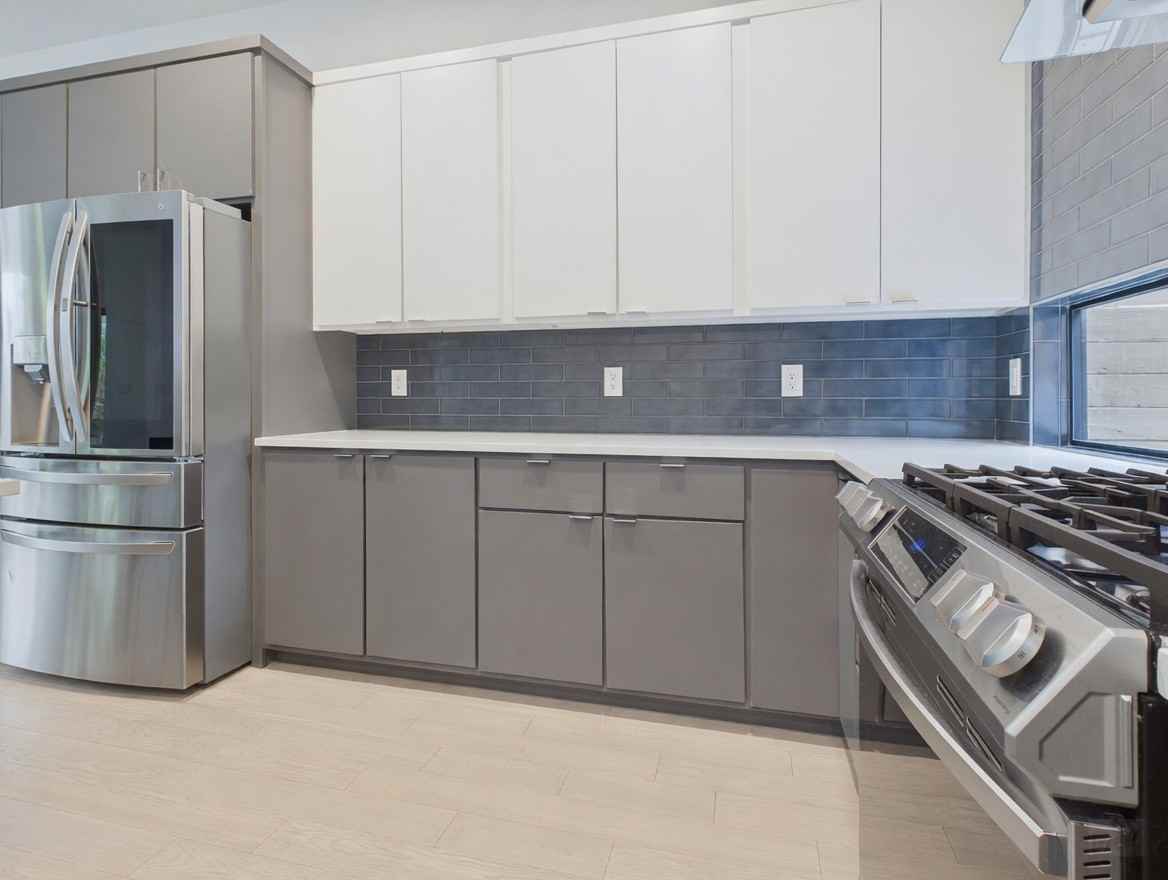 4402 Mount Vernon Dr #202 - Photo 5 of 45