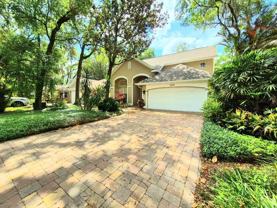 2214 Green Oaks Ln - Photo 1 of 1