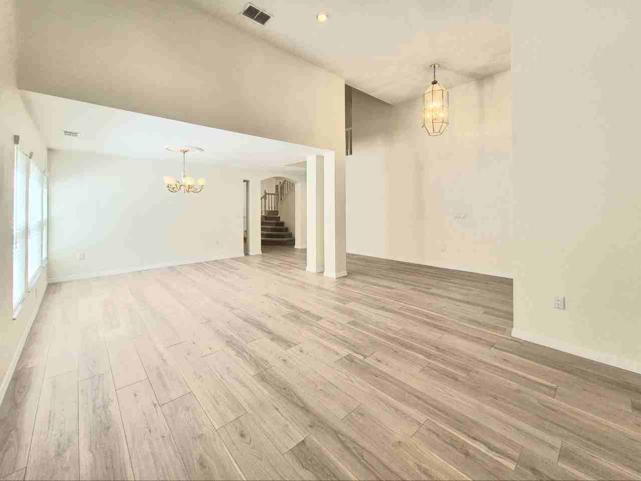 2214 Green Oaks Ln - Photo 7 of 50