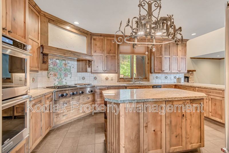 3608 E Crest Mount Cir - Photo 4 of 27