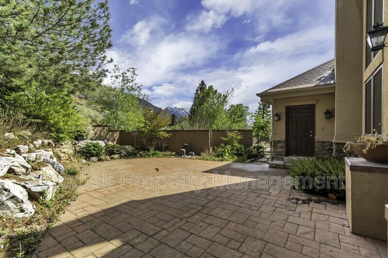 3608 E Crest Mount Cir - Photo 7 of 27