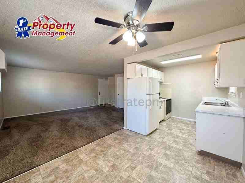 781 W Belmont St - Photo 6 of 28