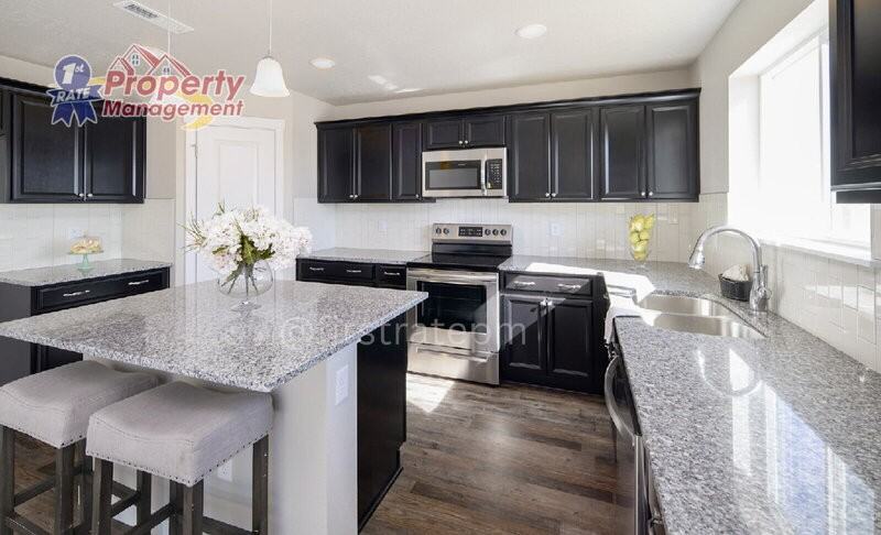 10323 Longtail Dr - Photo 2 of 21