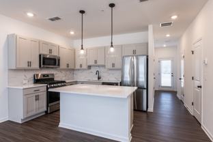 5542 Highland St - Photo 1 of 1