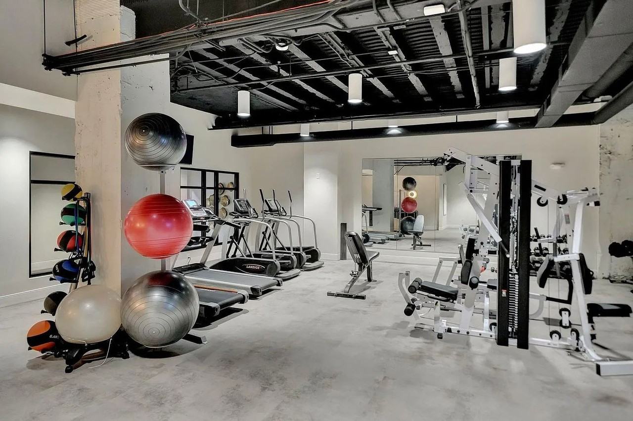 947 O St #601 - Photo 3 of 16