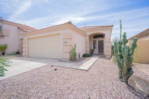 featured image of 5039 E Lucia Dr