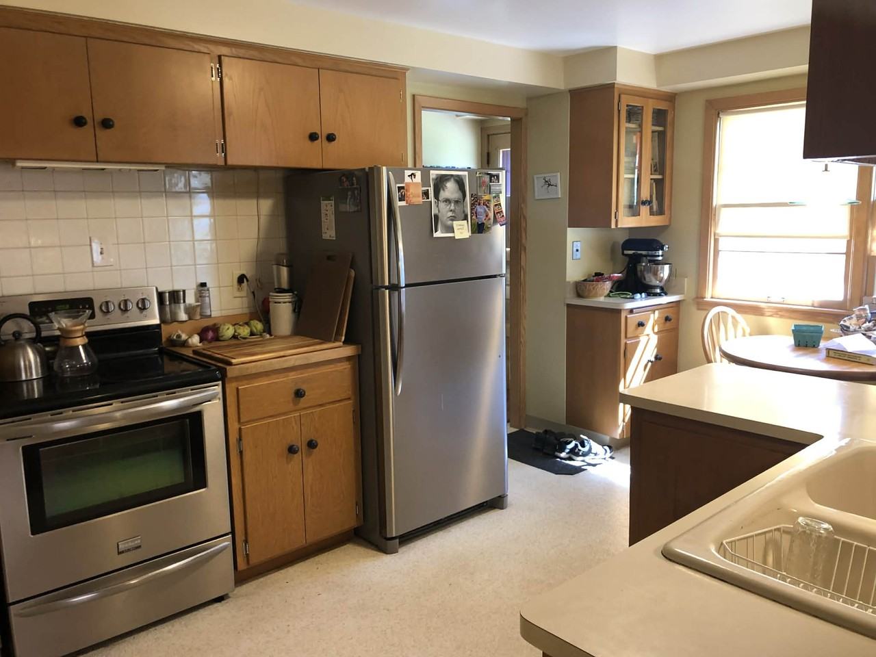 6023 Newton Ave S - Photo 5 of 11