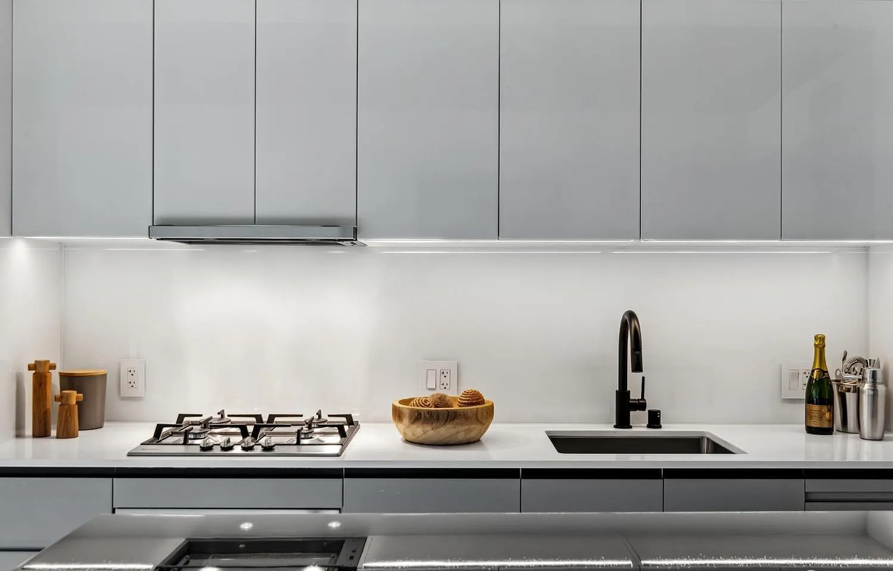 960 Market St #201 - Photo 2 of 27