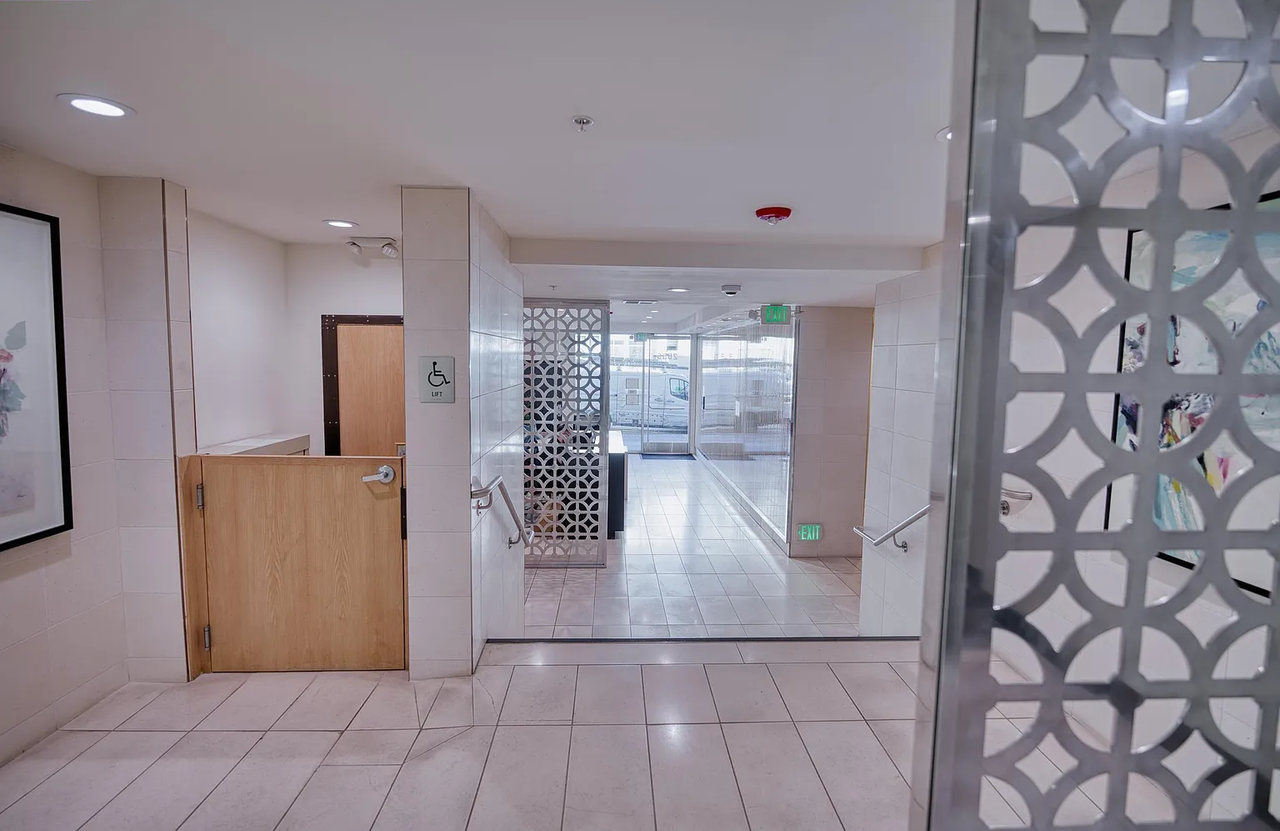 2655 Bush St #110 - Photo 3 of 26