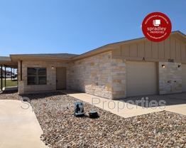 1045 Hibiscus Unit A - Photo 1 of 1