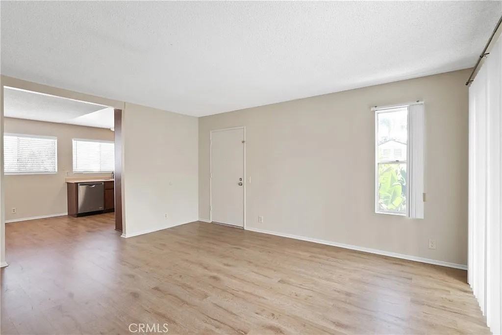 63 Wildwood - Photo 5 of 14