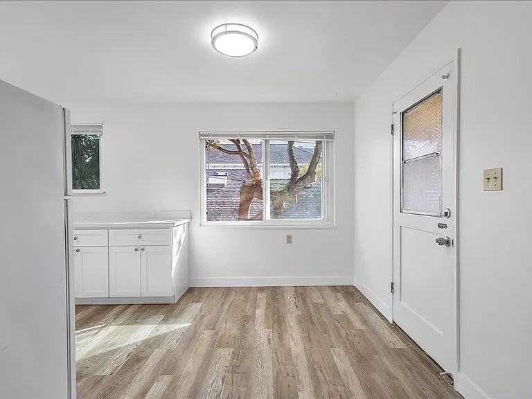 610 Santa Clara Ave - Photo 4 of 11