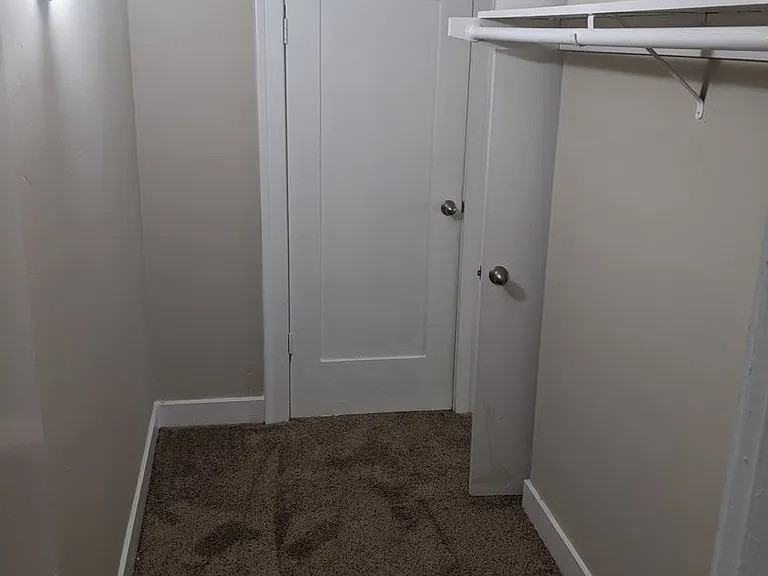 432 W 7th Ave - Photo 6 of 11