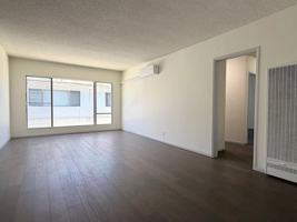 featured image of 1412 S Citrus Ave #13