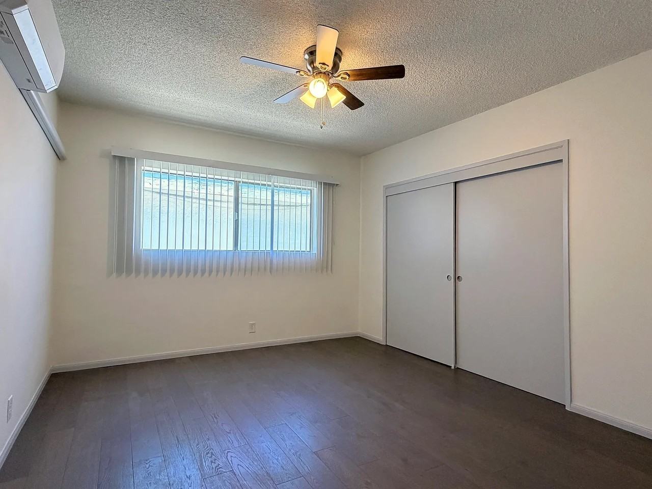 1412 S Citrus Ave #13 - Photo 6 of 11