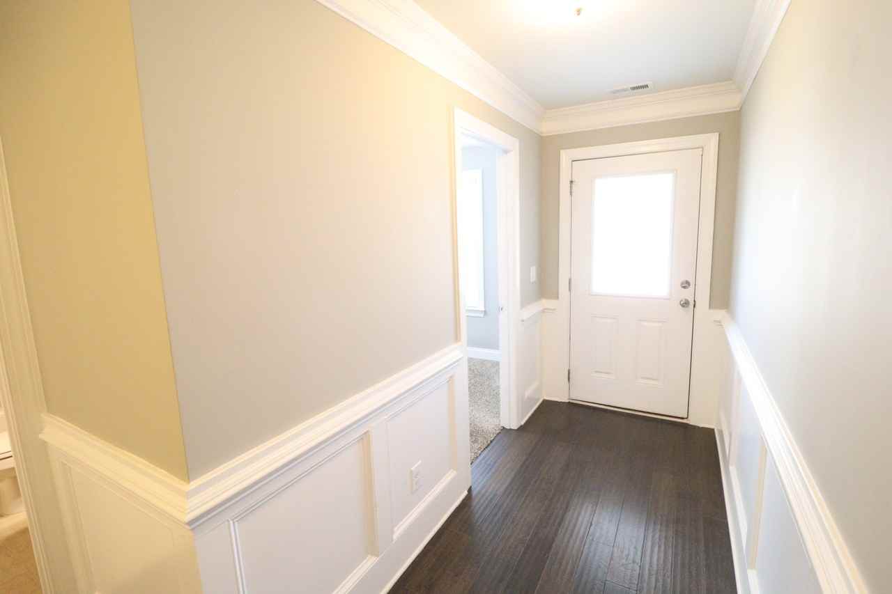 119 Ballyliffen Ln - Photo 2 of 34