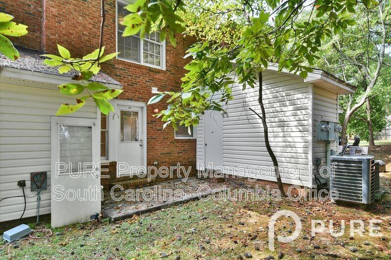 121 Manorwood Ct #C - Photo 5 of 43