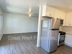 1616 1/2 Reed Ave - Photo 1 of 1