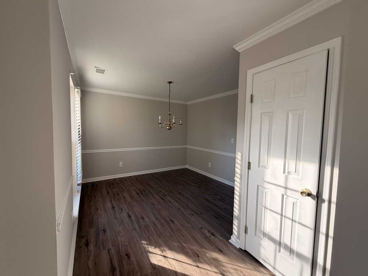 6209 Corner Ct - Photo 3 of 16