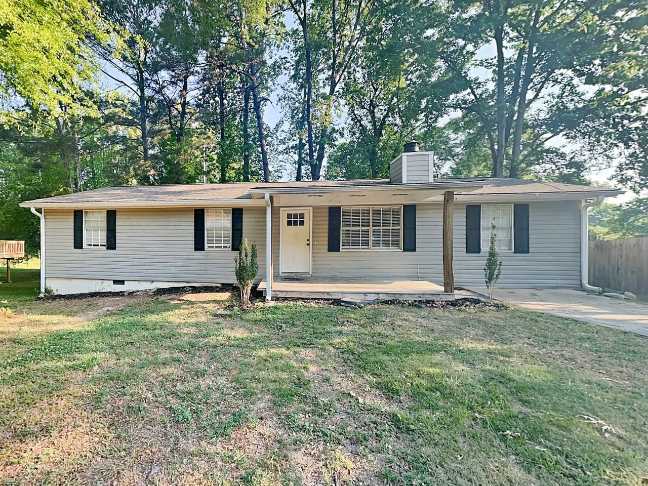 3034 Millstone Ct - Photo 2 of 20